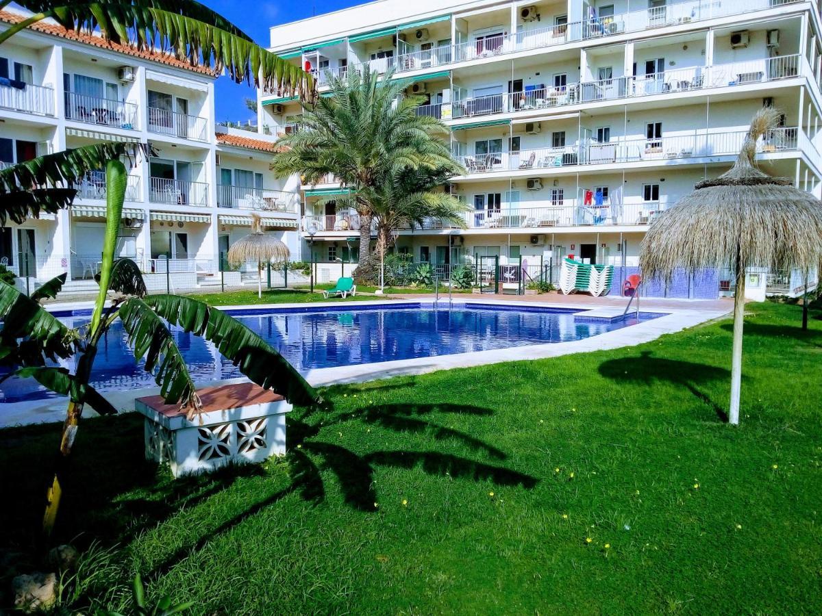 Apartamentos CaraVane (Carihuela Park) Torremolinos Exterior foto