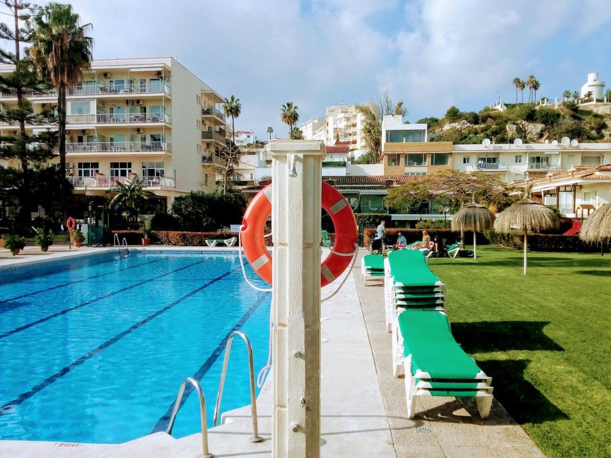 Apartamentos CaraVane (Carihuela Park) Torremolinos Exterior foto