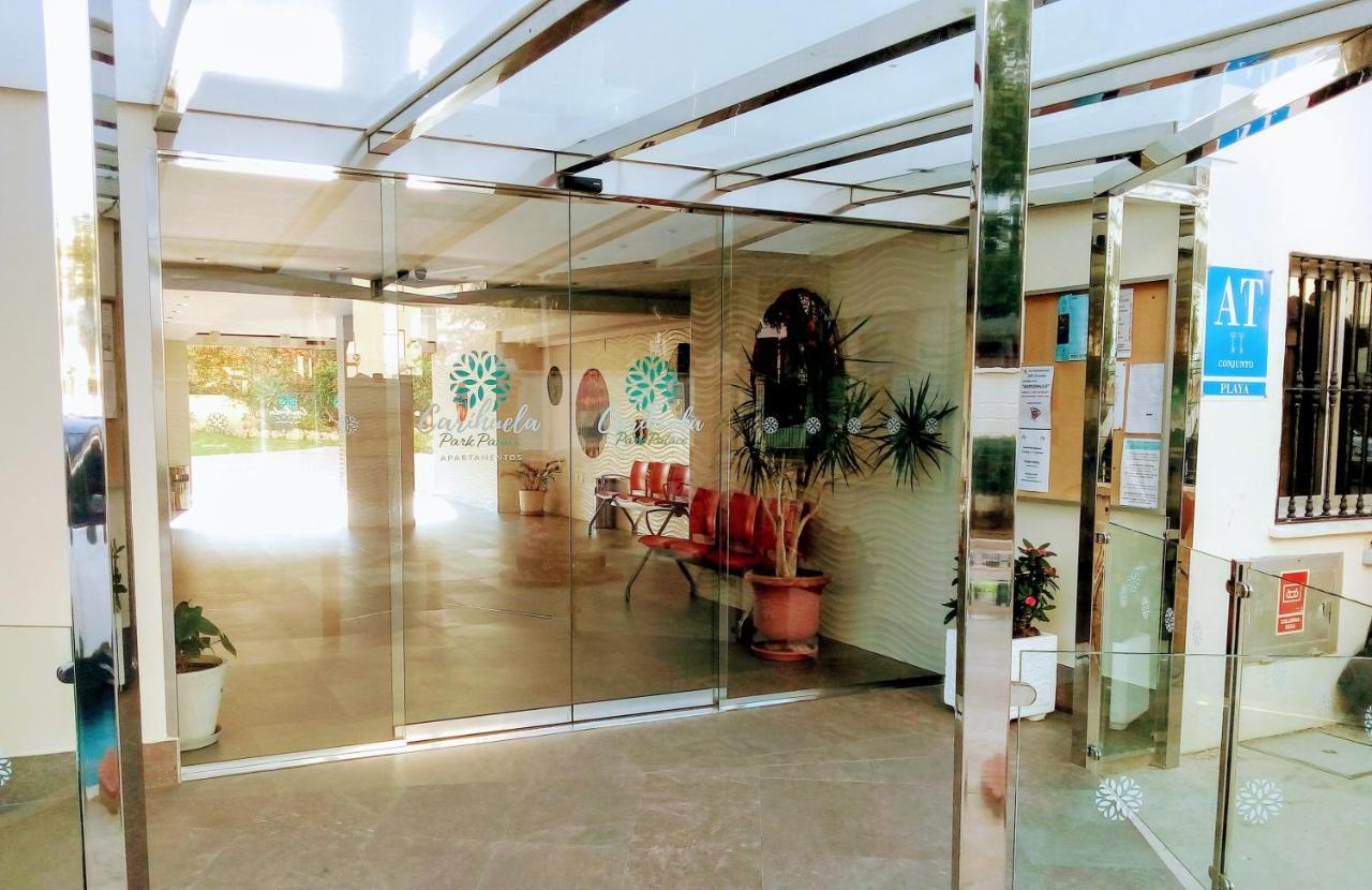 Apartamentos CaraVane (Carihuela Park) Torremolinos Exterior foto